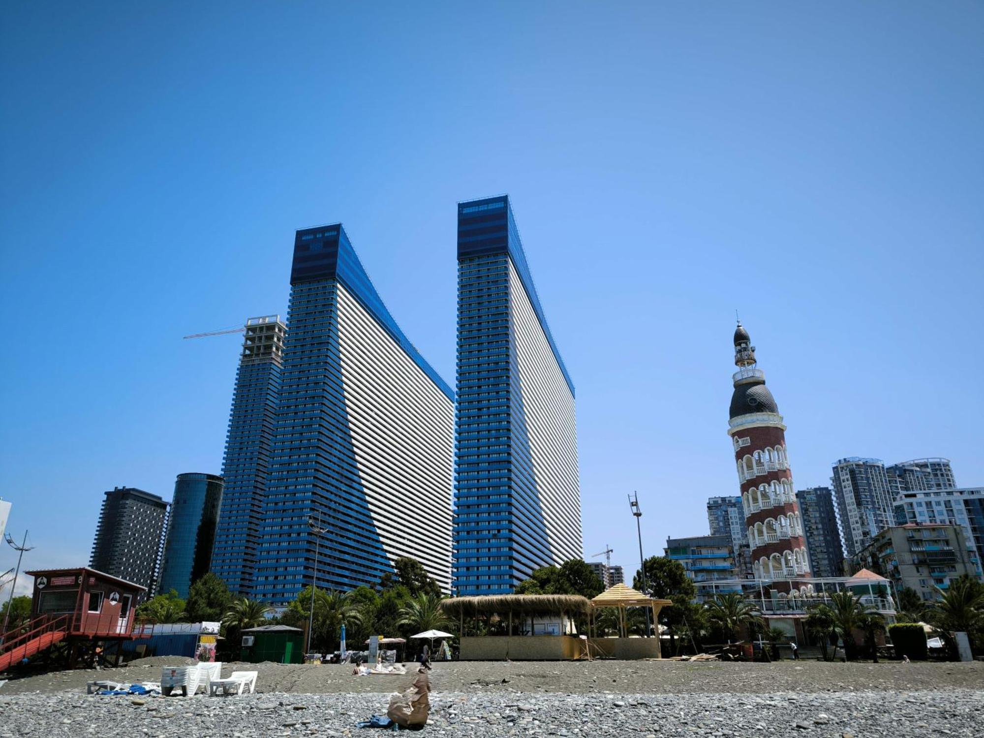 Orbi City Sun Tower 43 Floor Batumi Exterior foto